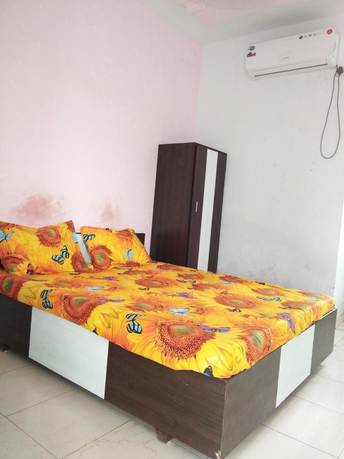 Hotel Manali Residency Гандинагар Экстерьер фото